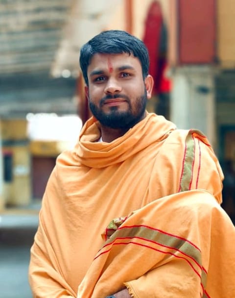 Pandit Chandrakant Upadhaya Guruji, purohit at Nashik & Trimbakeshwar